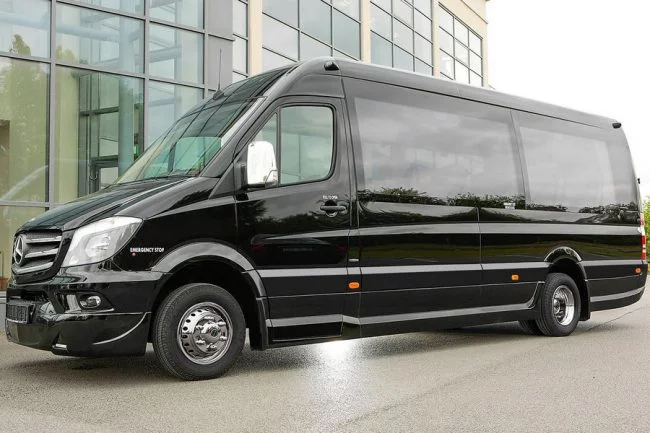 merceds van 18 seater